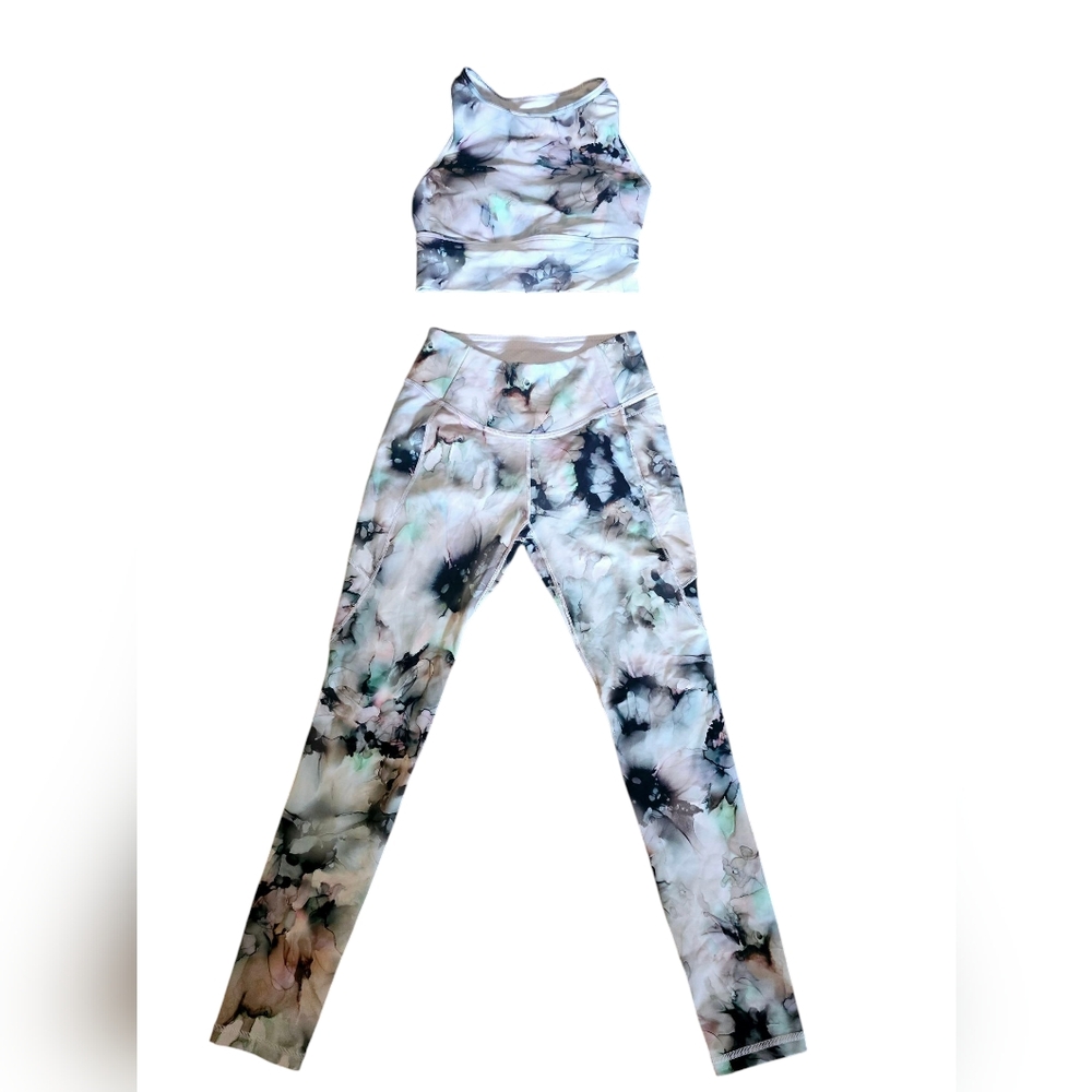 Calia stay powerful printed leggings and Sports Bra